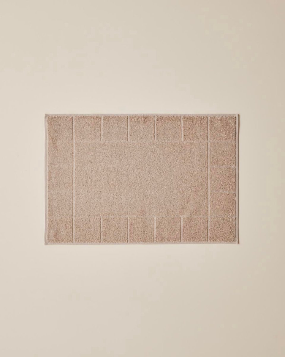 English Home Chequer 100% Katoen Voetmat/ Badmat 50x70 cm – Beigekleurig – Hoogwaardig Absorberend & Wasbaar
