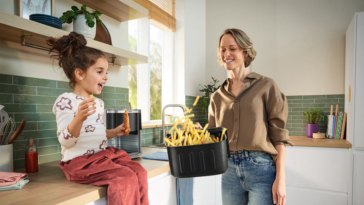 Bosch MAF671C0 Airfryer XXL - Serie 6 - 7,2L - Shake alarm - Kijkvenster - Warmhoudfunctie - 7 programma's - Tot 5 personen - Dark Cream — afbeelding 6