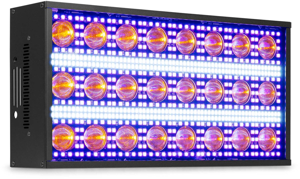 BeamZ Attack DJ effect - Combi fixture met stroboscoop, blinder en wash effect - RGBW LED’s