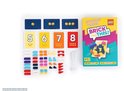 LEGO Brick Like This! spel met doos, gekleurde steentjes, speelkaarten met nummers en zandloper.