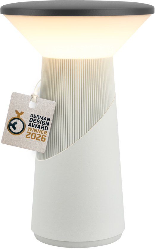 Lampe de table Pilia blanche avec capuchon anthracite et étiquette volante German Design Award Winner 2026.