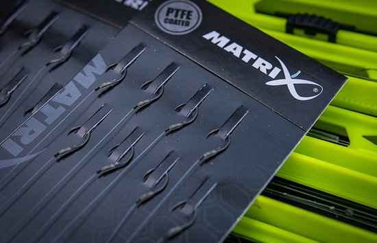 Matrix Onderlijn MXC-2 X-Strong Pole Rigs 10cm Spade End-Barbless (8 pcs) - Maat : Haak 16 - 0.165mm van Matrix — afbeelding 5