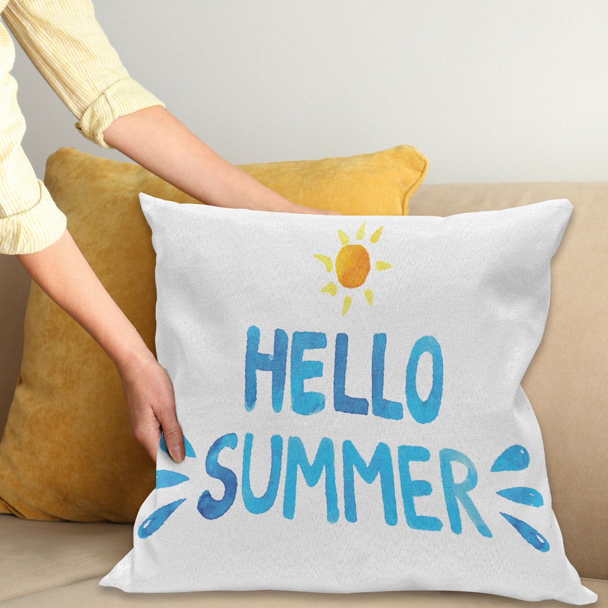 ABAKUHAUS Lifestyle Sierkussenhoes, Hello Zomer Motivational Woorden en Zon Written Aquarel Stijl Ontwerp, Decoratieve Vierkante Sierkussenhoes, 45 x 45 cm, Geel Blauw