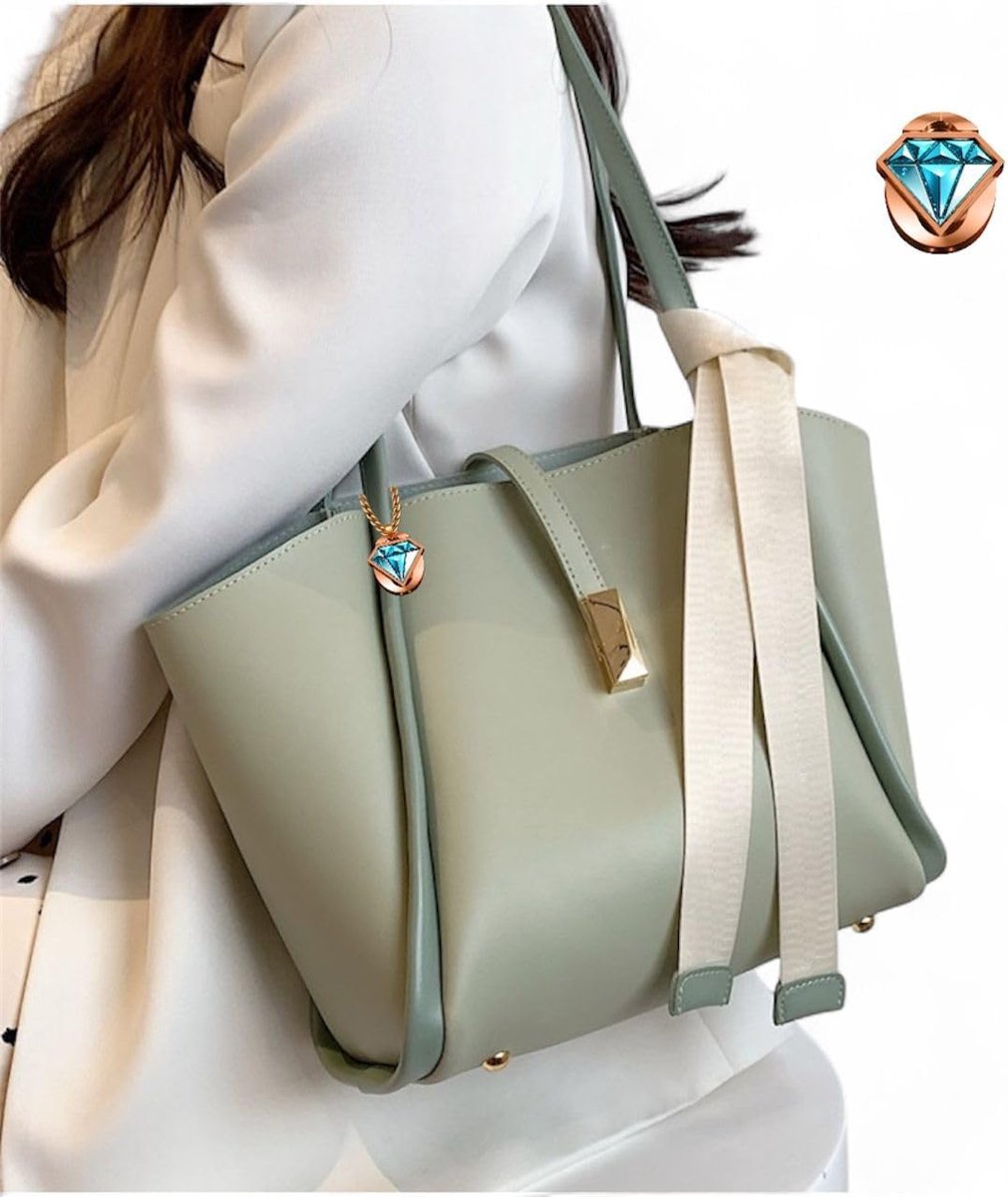 Bags, Stylish bags, Weddings, celebrations, evening parties, dinners, Gala events, cocktail parties, Modern fashion looks.