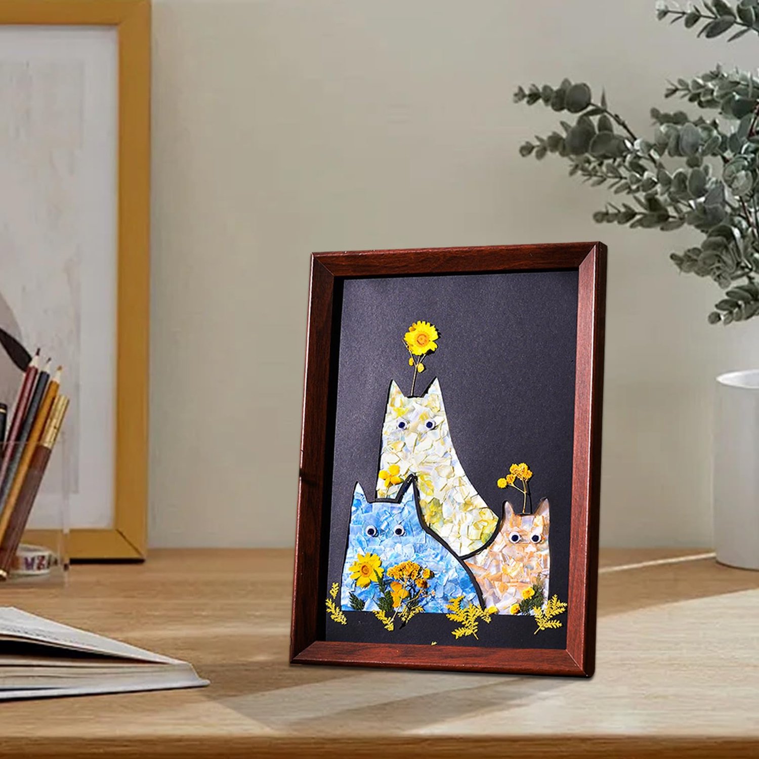 Schattige Katten Decoratie met Gedroogde Bloemen en Schelpen