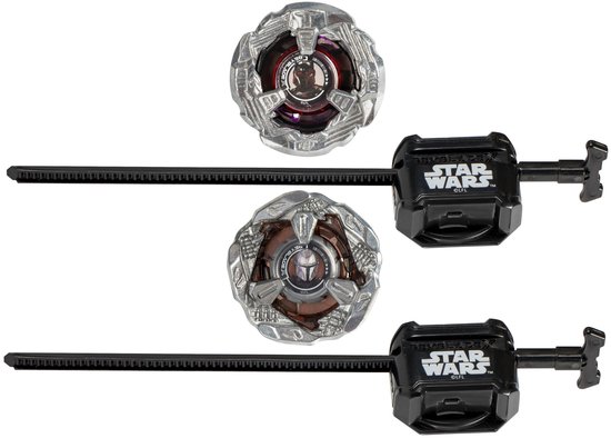 Twee Beyblade X Star Wars speelgoed tolletjes, The Mandalorian 3-60F en Moff Gideon 3-80N, met trekkers.