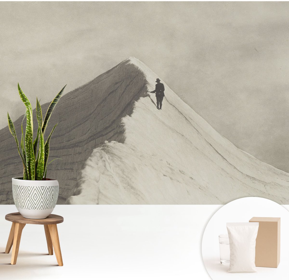 Wallfluent Fotobehang - Grijs Vliesbehang - 208x146 cm - Eenzame Klimmer Muurschildering - Gang behang Landschappen - Fotobehang Vlies - Slaapkamer behang