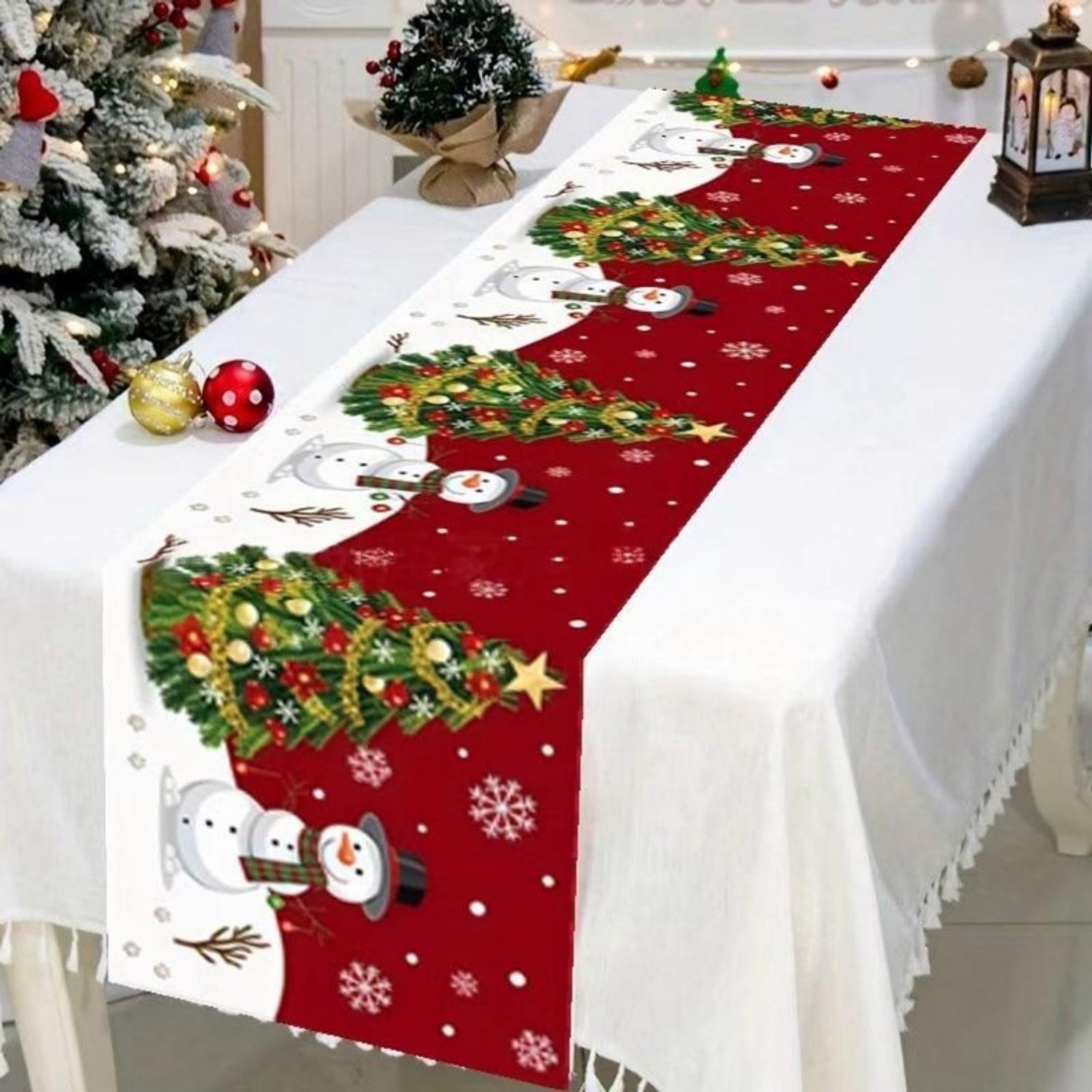 Kersttafelloper – L-33x275cm– Decoratieve tafelloper met opdruk – Feesttafelloper – Feestelijke decoratie voor de eettafel – Met kerstmotieven – Geschikt voor kerstfeesten in de winter en feestelijke decoratie in huis, keuken en eetkamer