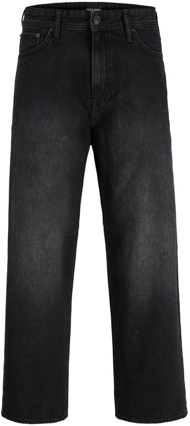 Voorkant van zwarte baggy jeans met knoopsluiting en JACK & JONES detail.