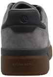 Achterkant grijze suède sneaker met bruine zool en 'BJÖRN BORG' opdruk.