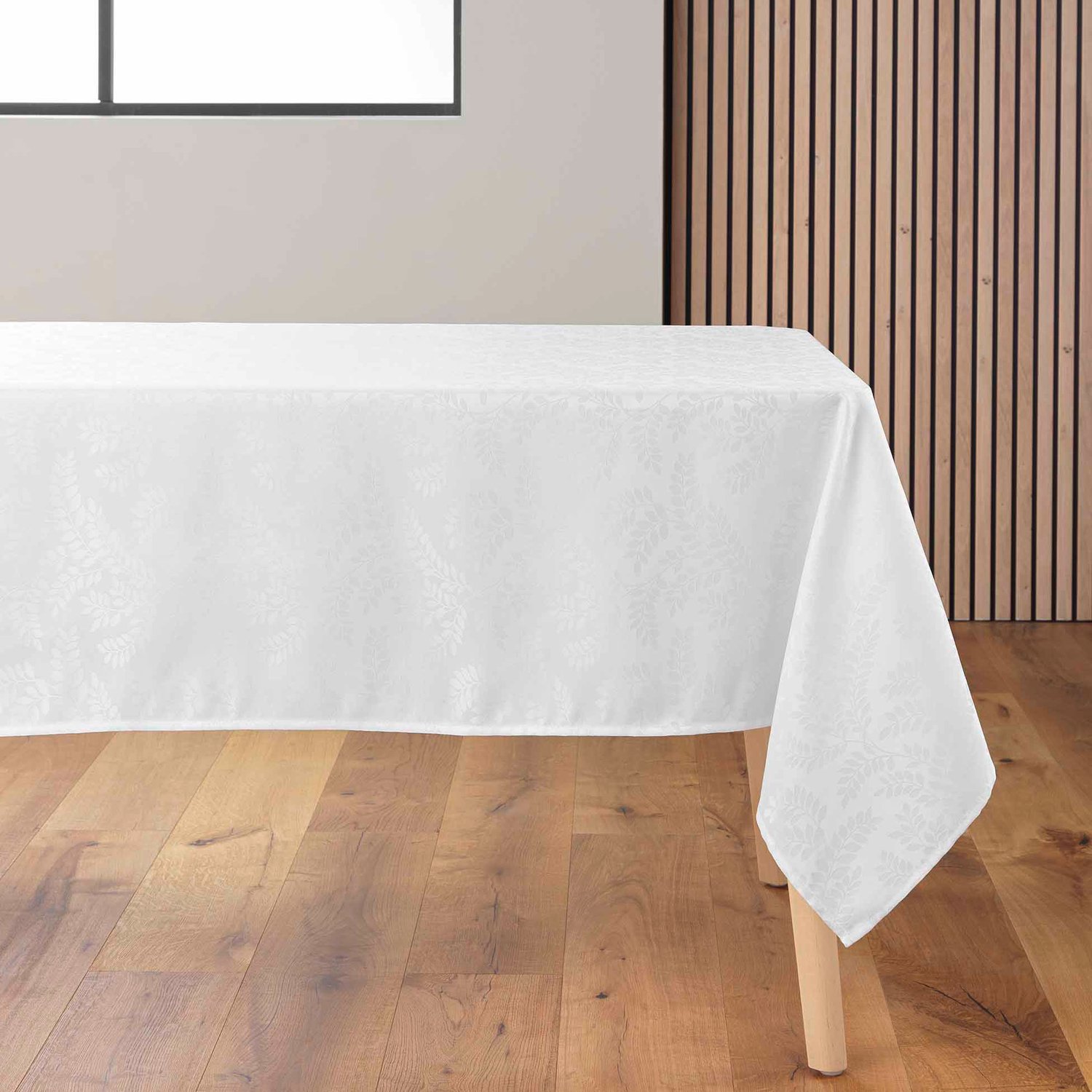 Douceur d'intérieur - Tafelkleed met zilverkleurig patroon DORIANE, 140 x 240 cm