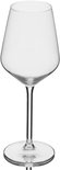 Un verre à vin vide et transparent avec une longue tige sur fond blanc.
