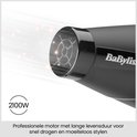 Close-up van een 2100W BaByliss föhnmond die lucht uitblaast voor professionele prestaties.