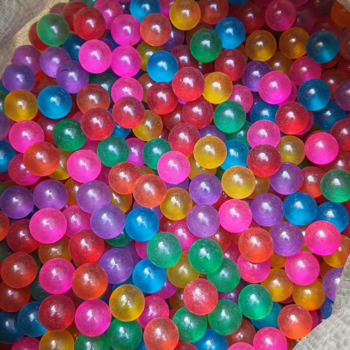 Pack of 100 Colored Solid Ks, Transparent Handmade Glass Ks, for Aquariums, Home Decor, Arcade and Outdoor (16mm) - ShopVlot