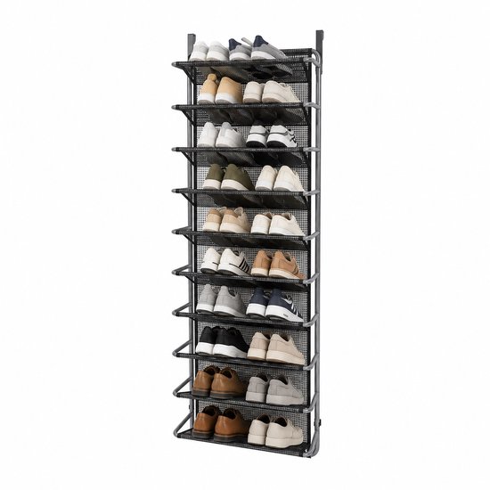 Zwart hangend schoenenrek met 10 etages, gevuld met diverse herenschoenen en damesschoenen.