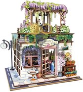 Beehub, Flower Shop - Miniatuurhuisje - Modelbouw - Modelbouwpakket - 3D Houten Puzzel - DIY Bouwpakket Volwassenen - Constructiespeelgoed - 14,5 x 17,1 x 21,8 cm