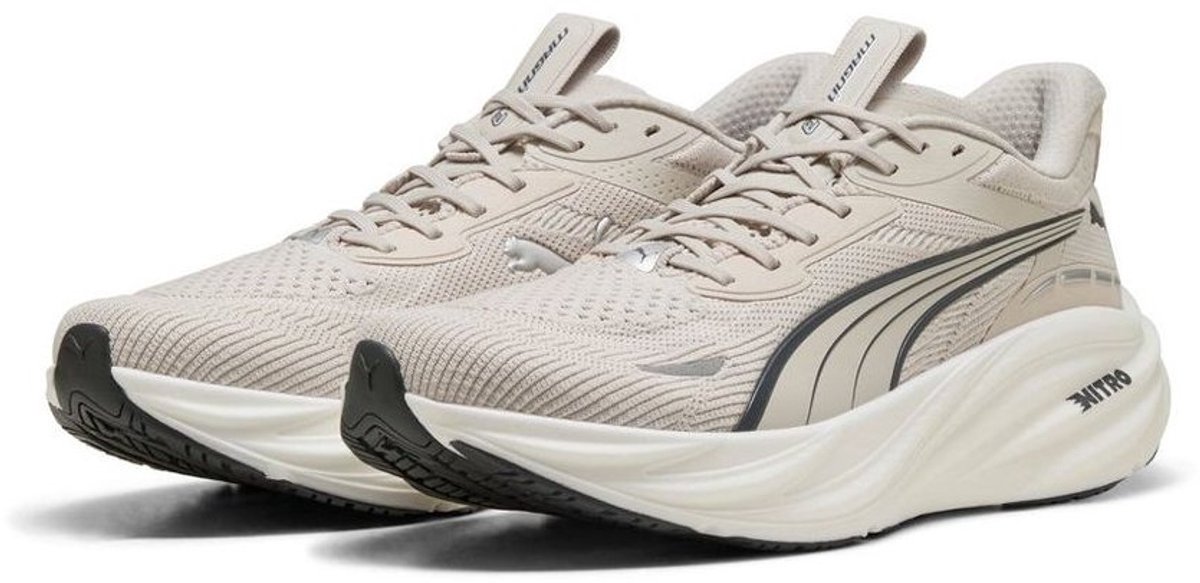 Puma hardloopschoenen Magnify Nitro 3 311046 Zilver