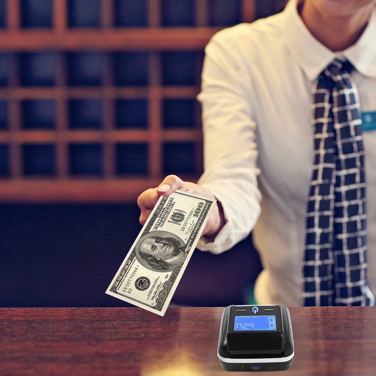 Bankbiljetchecker Geldtelmachine - Zwart - 1000 W - ABS Kunststof - Voor Euro En Dollar - Mobiele Scanner