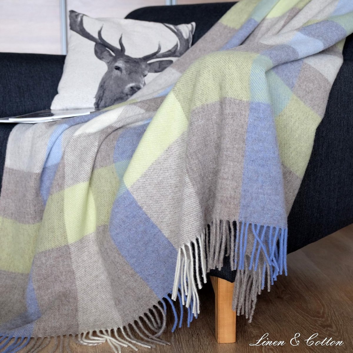 SnelShoppen - Warme deken van 100% puur Nieuw-Zeeland wol, geruite woondeken, knuffeldeken Devon in blauw/grijs/groen (140 x 200 cm) voor bank, sprei