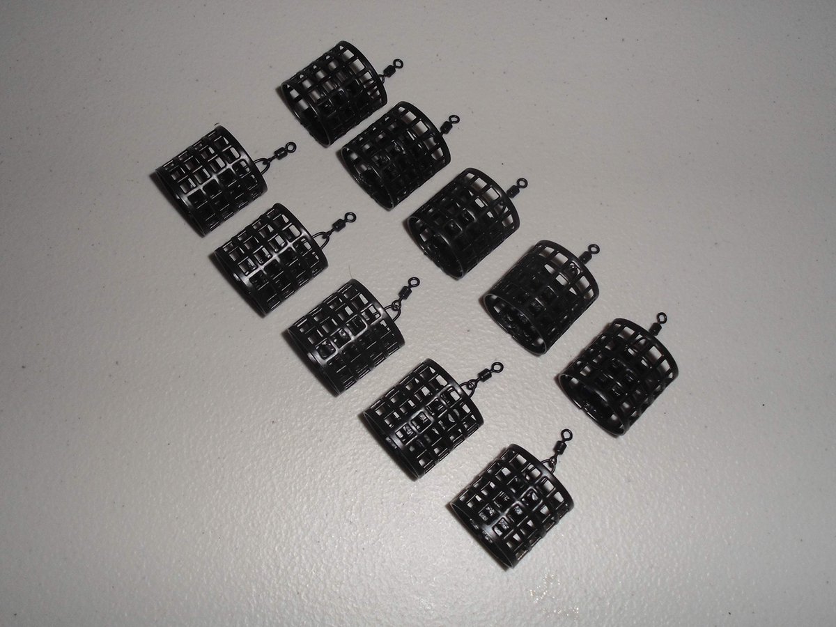 SnelShoppen - 10 Ronde Metalen Kooi Feeders met Wartels - 15 gram - Karper/Grof Vissen - Ideaal voor Hengelsport - Duurzaam en Betrouwbaar