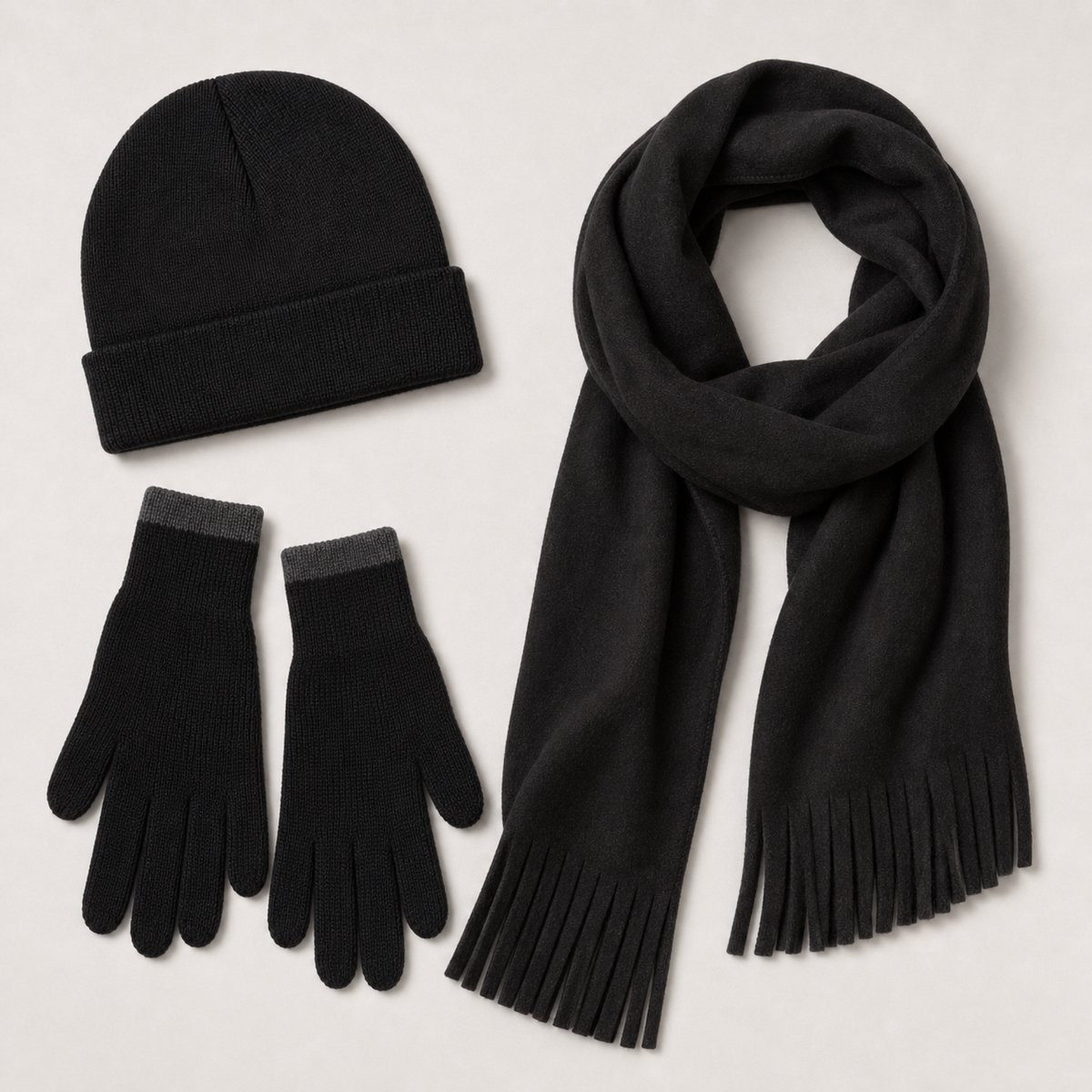 3-delige winterset – Gebreide muts, fleecesjaal en handschoenen - S/M