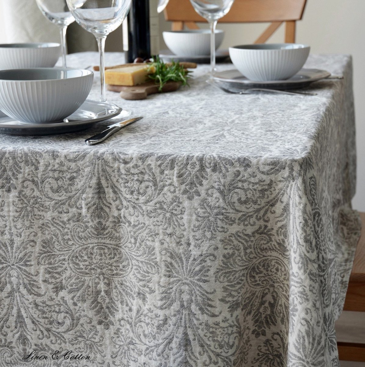 Elzusha - Jacquard Tafelkleed van Linnen en Katoen 133 x 250 cm