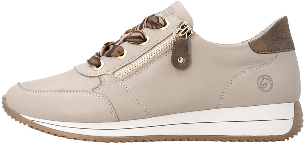 Baskets en cuir