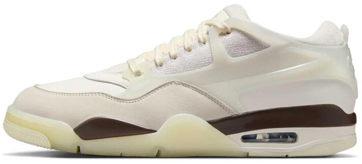 Nike sneakers maat eur 41