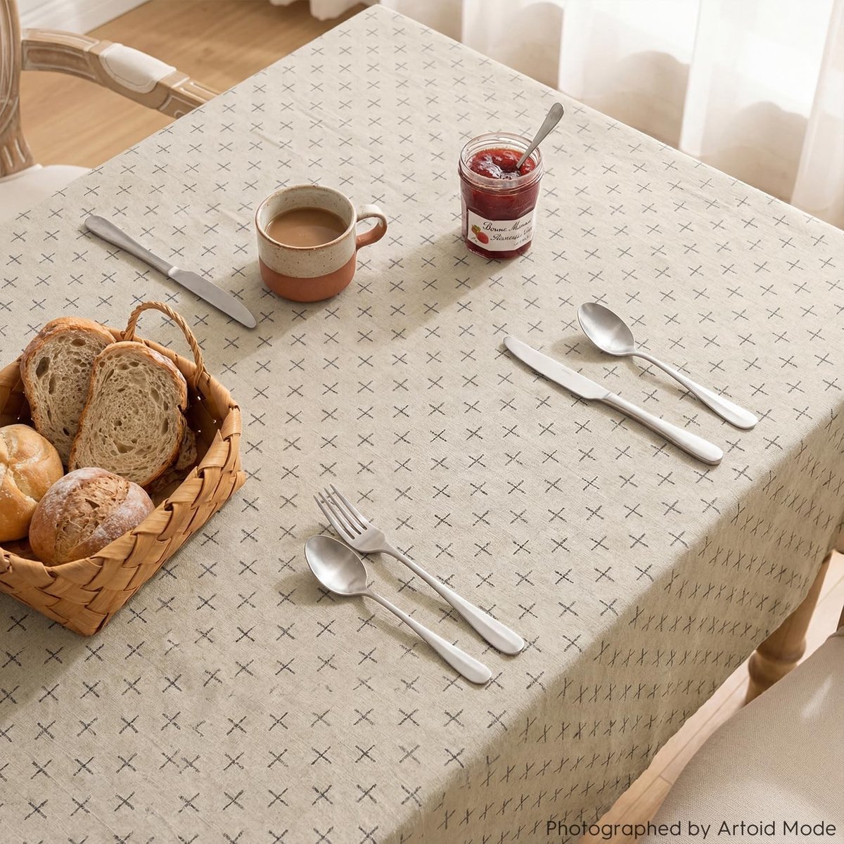 Omgoods - Boho Beige Tafelkleed 140 x 220 cm - Stijlvol en Wasbaar