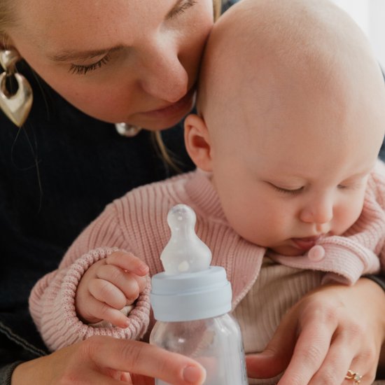 BIBS Flesspenen verpakking 2 stuks. Anti-koliek. Extra spenen voor BIBS babyflessen. Ronde speen. - Siliconen, Gemiddelde stroom van BIBS — afbeelding 5