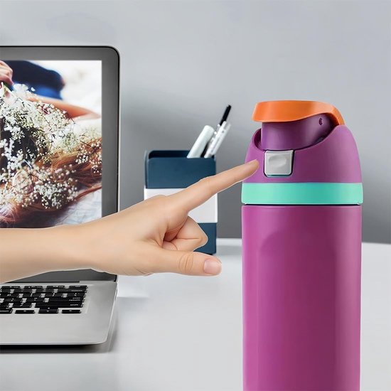Dailygoods- Drukschakelaar Set van 4 - BPA-vrije Waterflessendop - Reserveknoppen - Eenvoudige Installatie - Compatibel met Owala FreeSip - Herstel de Fles Functie - Flesdop van Dailygoods — afbeelding 3