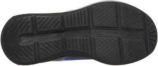 Onderkant van een blauwe Skechers sneaker met antislip profiel.