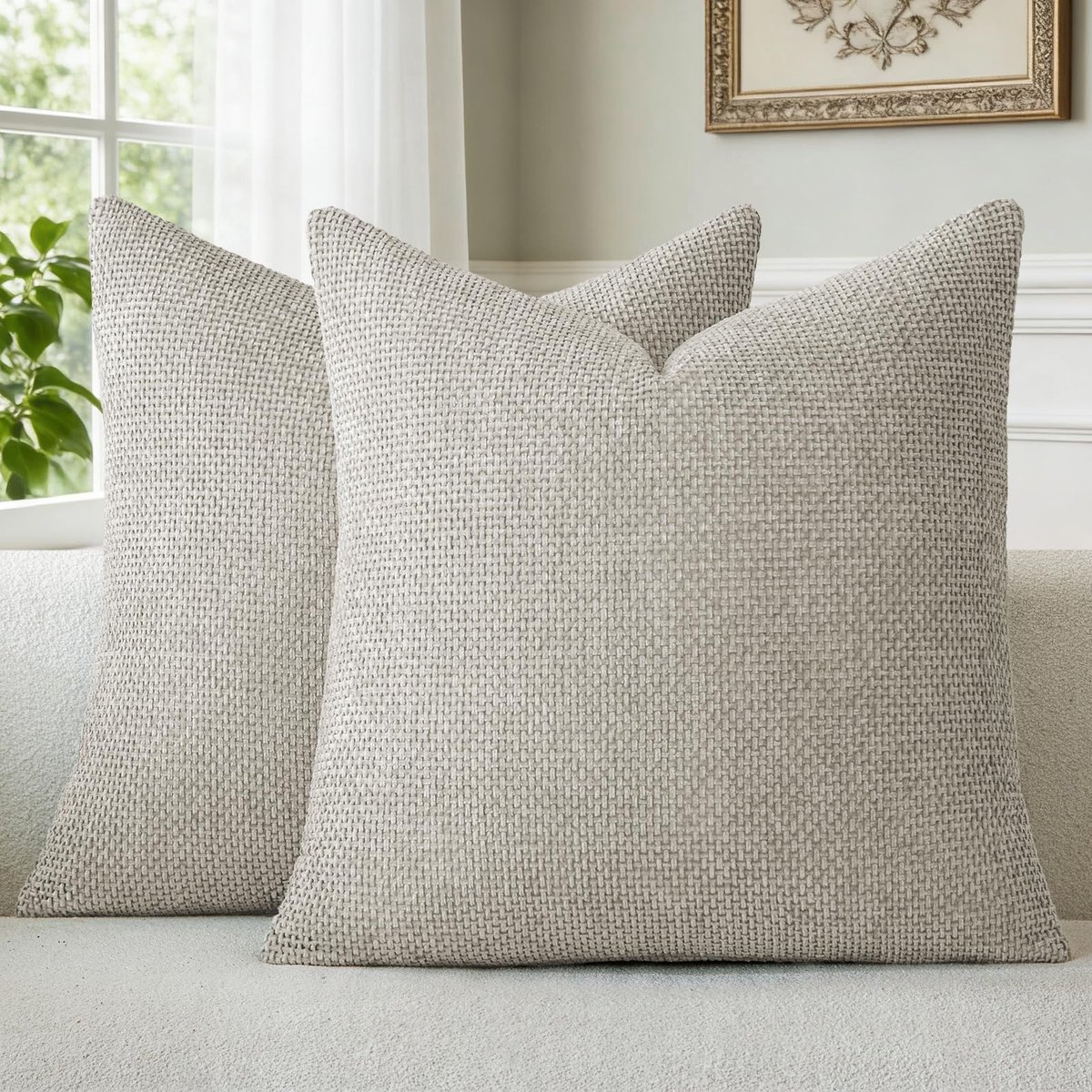 a moment Chenille Kussenhoezen Taupe 45 x 45 cm, Set van 2, Zachte en Pluizige Sierkussenhoezen, Decoratieve Kussenhoezen met Verborgen Rits, Wasbaar, voor Bank, Sofa, Woonkamer en Slaapkamer