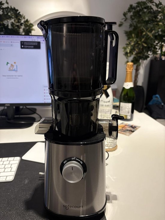 Keuken Juicer - Slowjuicer Sapcentrifuge - Gezond Sap Maken - XXL Vultrechter - 1.2 liter - Zwart — afbeelding 2