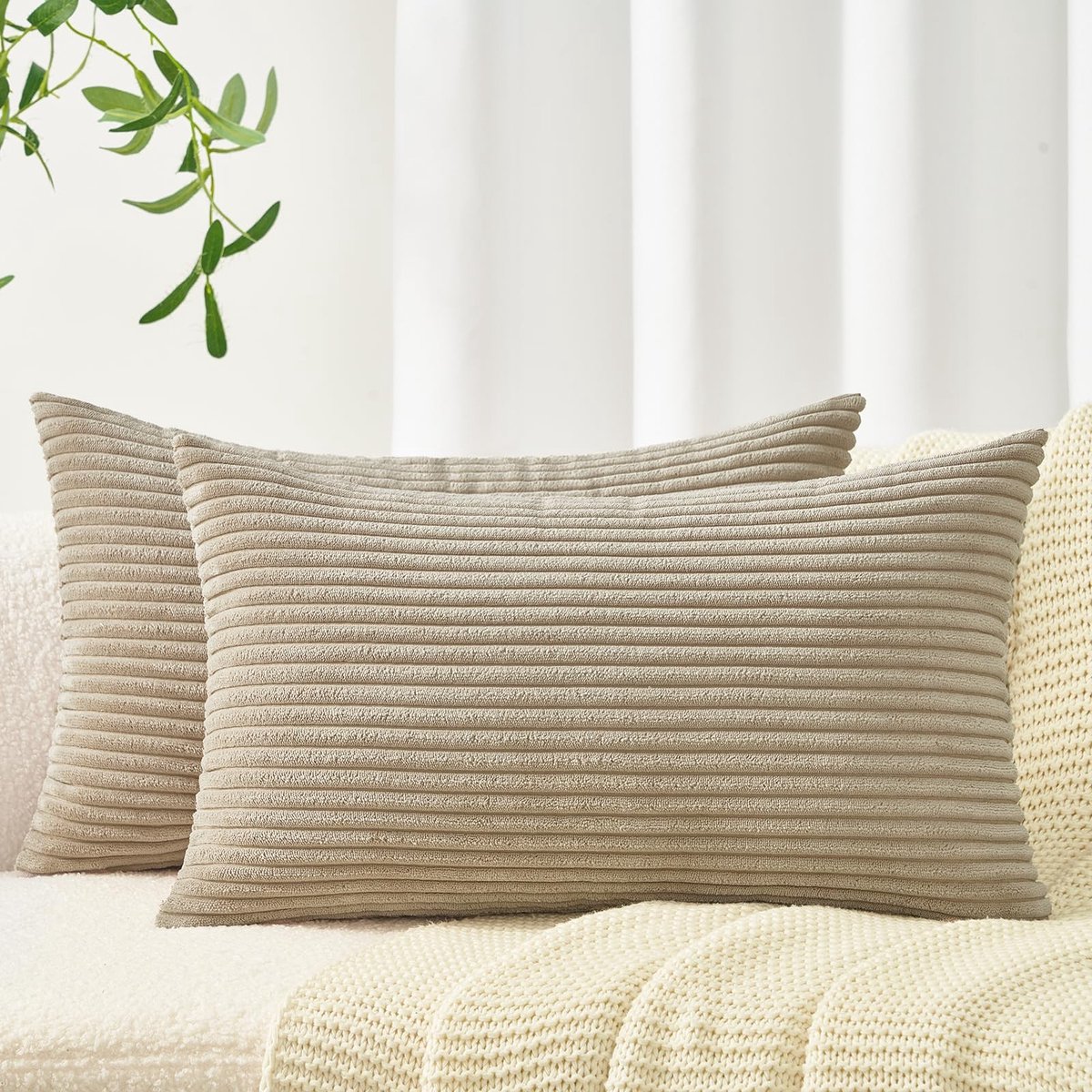 SolidKeus - Set van 2 Camel Kussenhoezen 60 x 60 cm van Corduroy