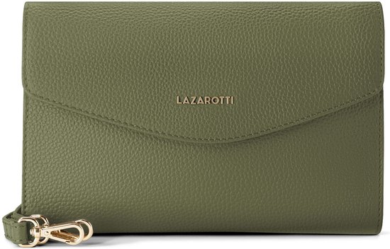 Gesloten groene Lazarotti clutch met goudkleurige metalen sluiting en polsband.