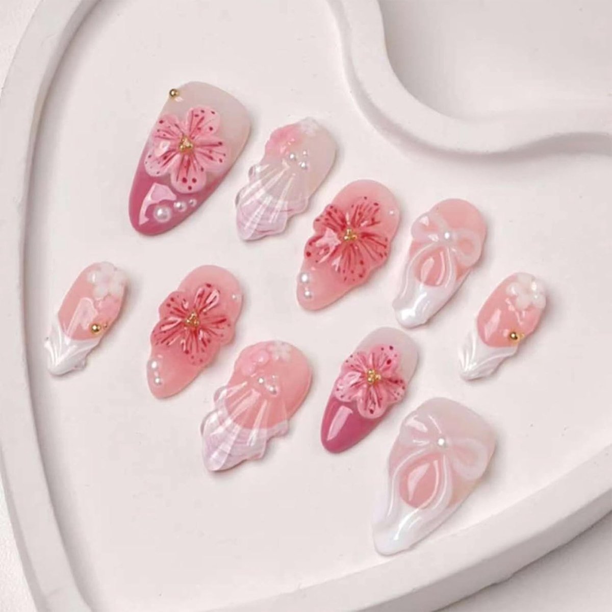 Amandelvormige Press on Nails - 30 Stuks - Handgemaakt met 3D Bloemen - Voor Vrouwen