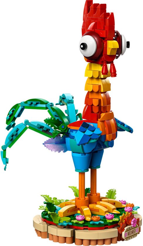 Le poulet Heihei de Vaiana LEGO Disney, coloré avec de grandes chaussures bleues et un socle fleuri.