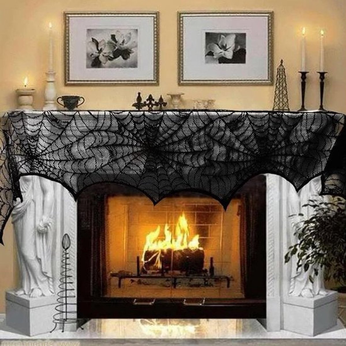 Tafelkleed voor Halloween decoratie met spinnenwebmotief, decoratieve open haard sjaal, afdekking voor mantel, woonkamer en eetkamer decoratie.