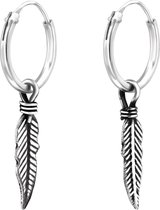 zilver oxi oorringen met hangend veertje | earhoops with hanging feather | Sterling 925 Silver