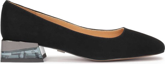 Suede pumps on a low heel made of plastic and metal