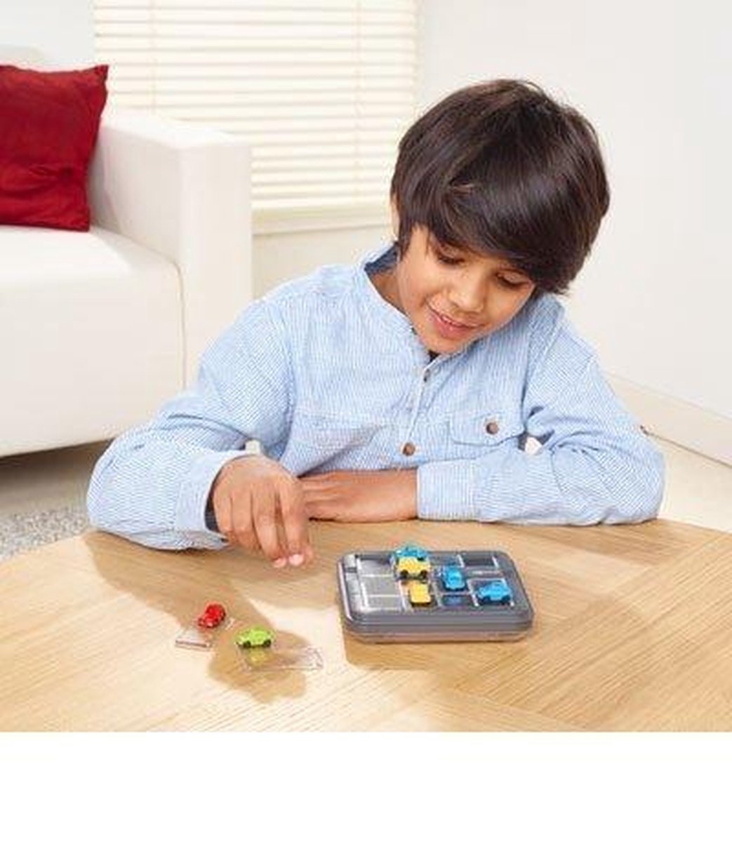 SmartGames Parking Puzzler - Magnetisch Denkspel & Breinbreker - 60 Uitdagende Opdrachten - Compact Reisspel - Vanaf 6 Jaar — cadeau in Spellen & Speelgoed - foto 5