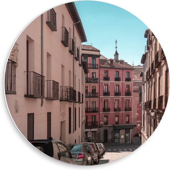 Forex Wandcirkel - Roze Huisjes in Plaza Mayor Roze - Spanje - 50x50cm Foto op Wandcirkel (met ophangsysteem)