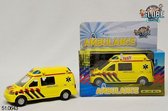 Kids Globe Ambulance met licht en geluid - Speelgoedvoertuig: 13 cm