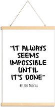 JUNIQE - Posterhanger Onmogelijk - Quote van Nelson Mandela -40x60