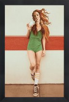 JUNIQE - Poster in houten lijst Venus Chillout -30x45 /Groen & Oranje