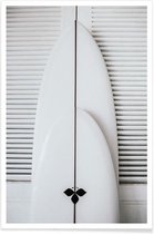 JUNIQE - Poster Beach Surf Board Symmetrie -30x45 /Grijs & Wit