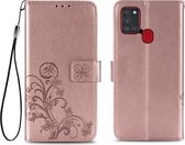 Voor Samsung Galaxy A21s vierbladige gesp reliÃ«f gesp bescherming voor mobiele telefoons lederen tas met sleutelkoord en kaartsleuf en portemonnee en beugelfunctie (rosÃ©goud)