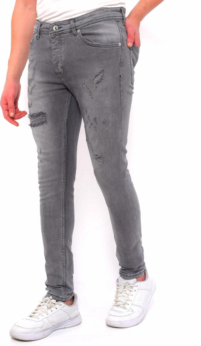 broek met gaten