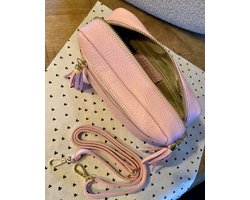 Toilettas Echt Leer | BABY ROZE | 20 cm x 14 cm x 8 cm | Handtas | Schoudertas | Accessoire | Trendsetter | Wauw | Fashion | Trending | Zak | Hip | Handig | Gadget | Make-up tas | Purse | Make up | Accessoires | Dames | Kinderen | Vrouw | Mat | Mode